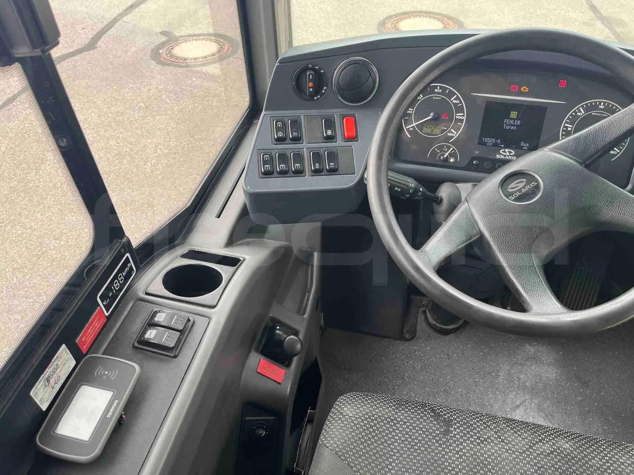 Solaris Urbino 10.5 - EUR6 -  204kW - 10.550m - command unit indicators