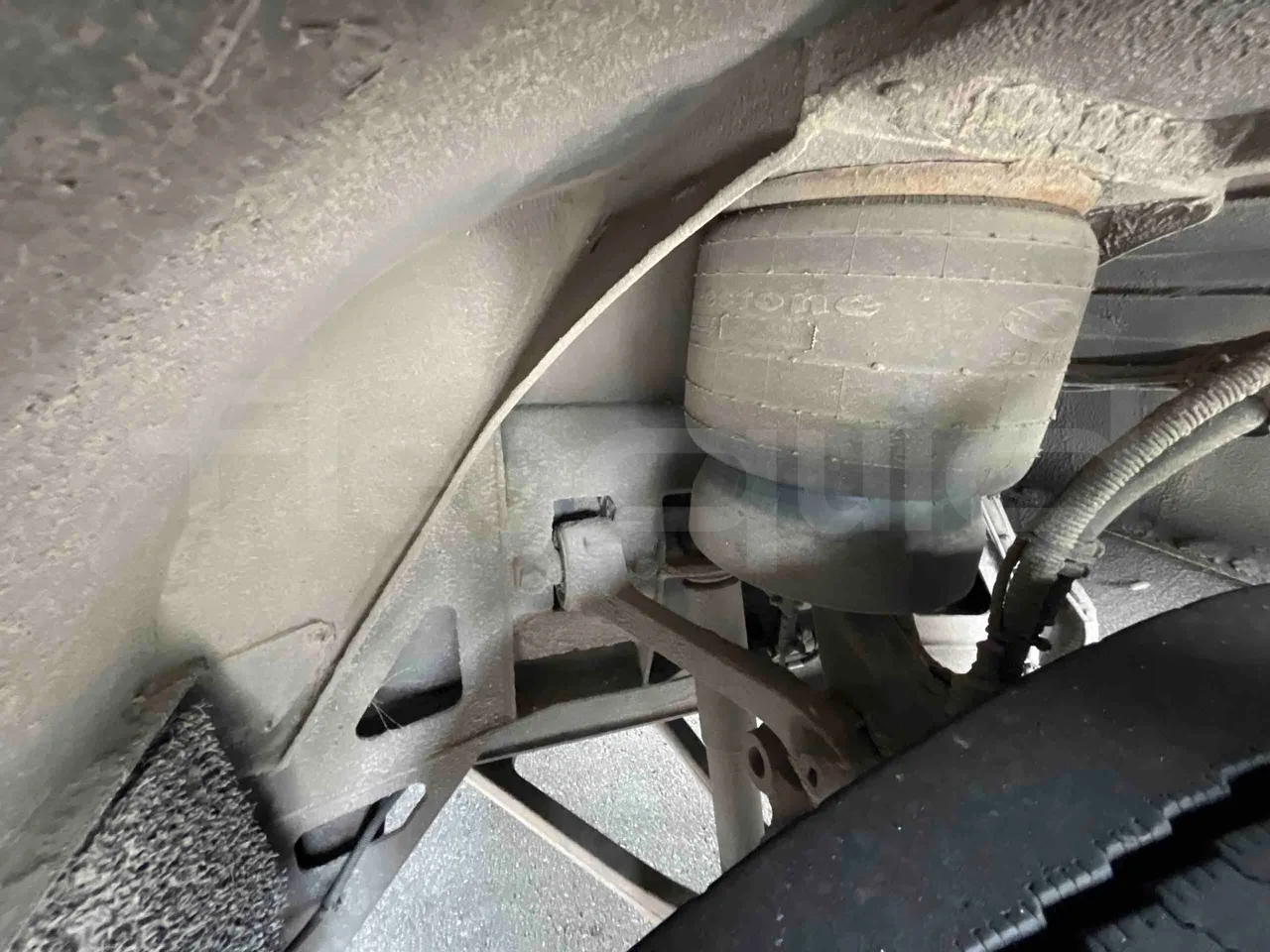 Solaris Urbino 10.5 - EUR6 -  204kW - 10.550m - front brake calipers right