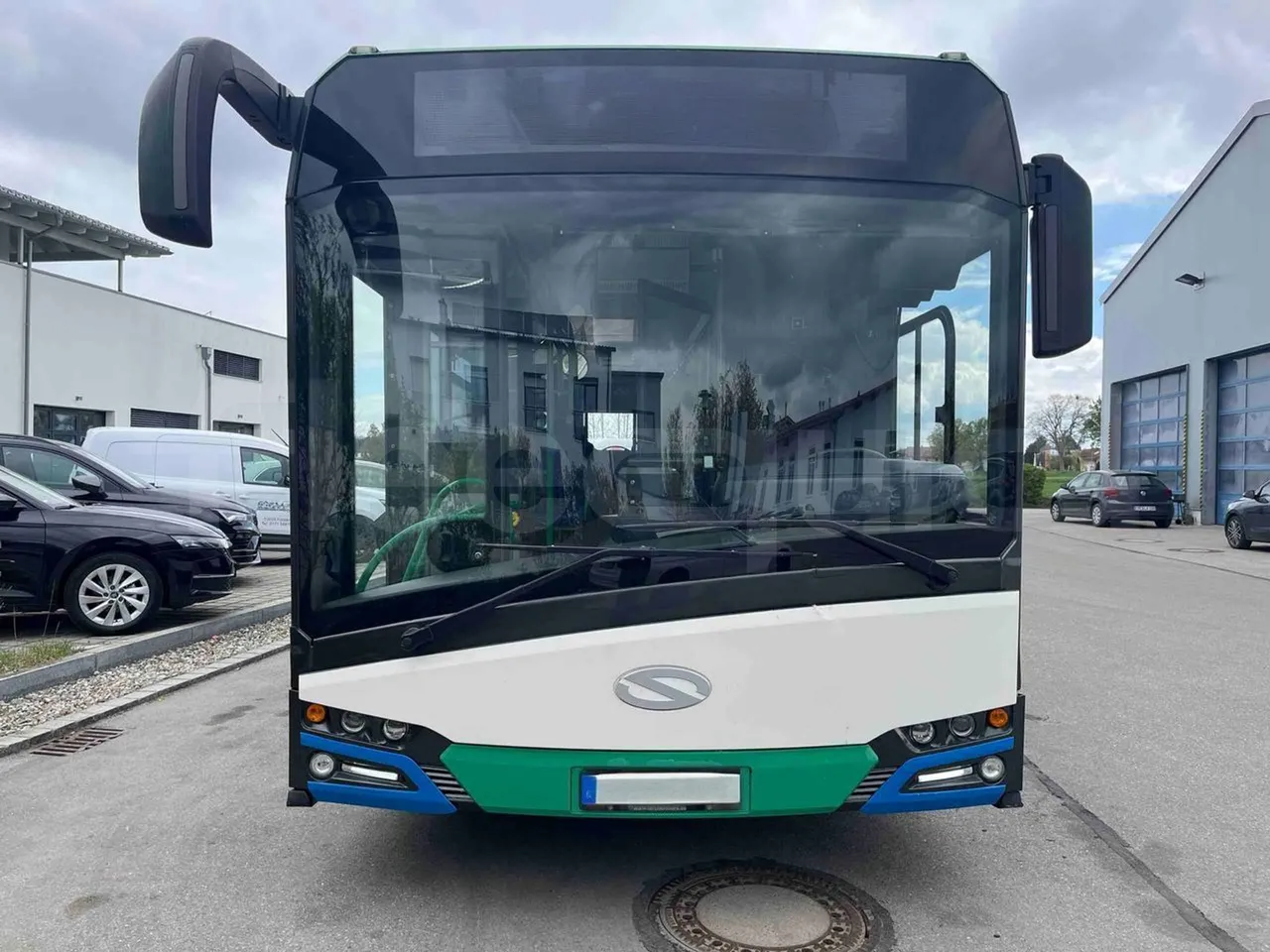 Solaris Urbino 10.5 - EUR6 -  204kW - 10.550m - front photo