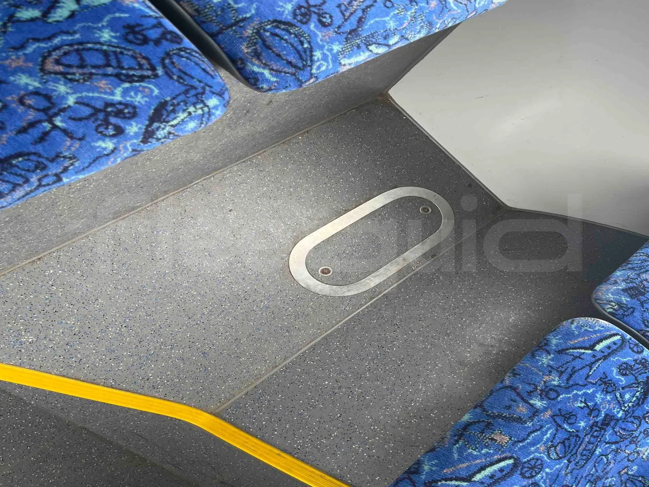 Solaris Urbino 10.5 - EUR6 -  204kW - 10.550m - floor hatches photo