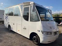 Iveco 65C JBN - EUR3 - 122kW - 6.9m - 3/4 front right doors