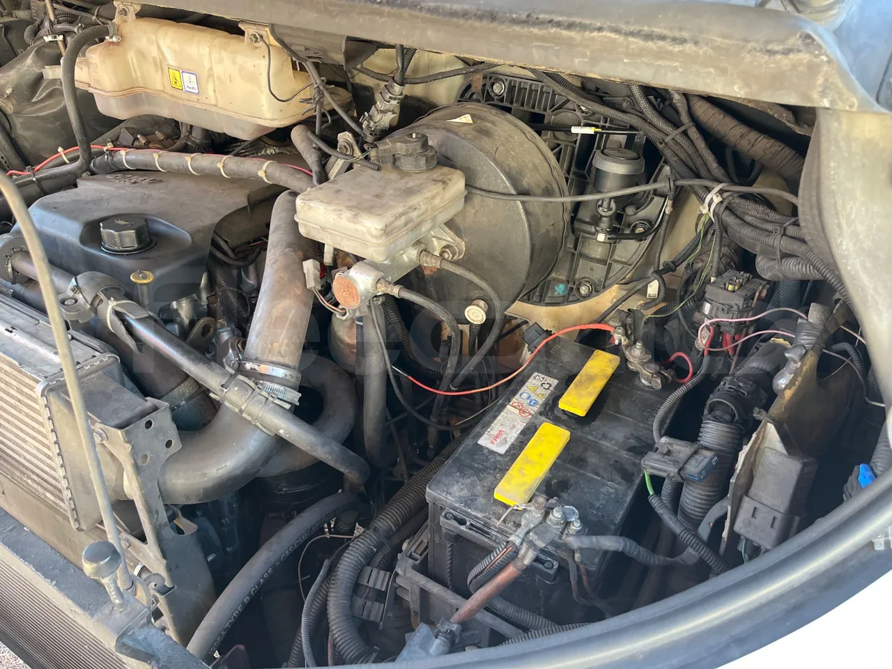 Iveco 65C JBN - EUR3 - 122kW - 6.9m - air conditioning compressor