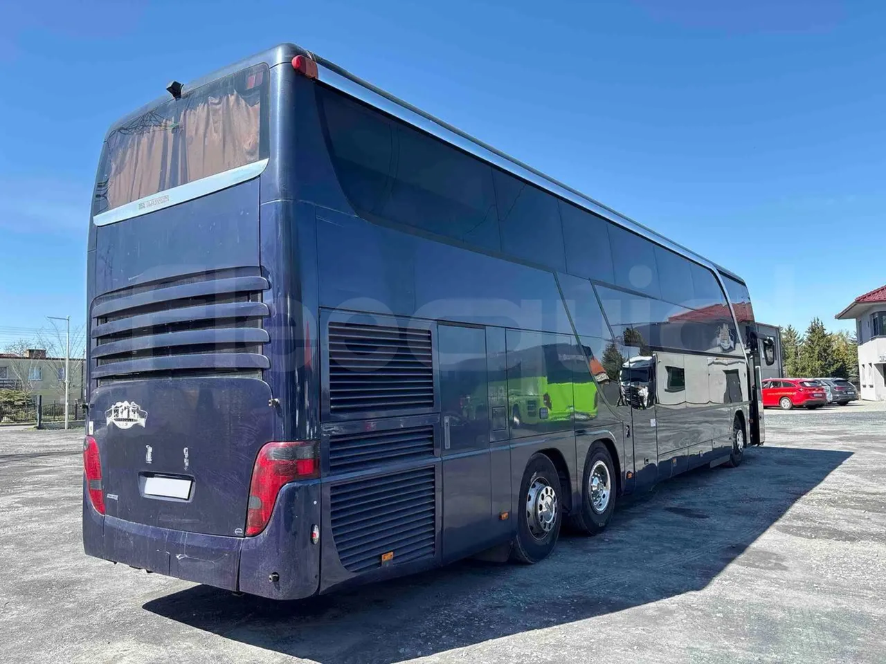 Setra S431 DT - Euro5 - 370kW - 13.890mt - 3/4 right rear doors closed