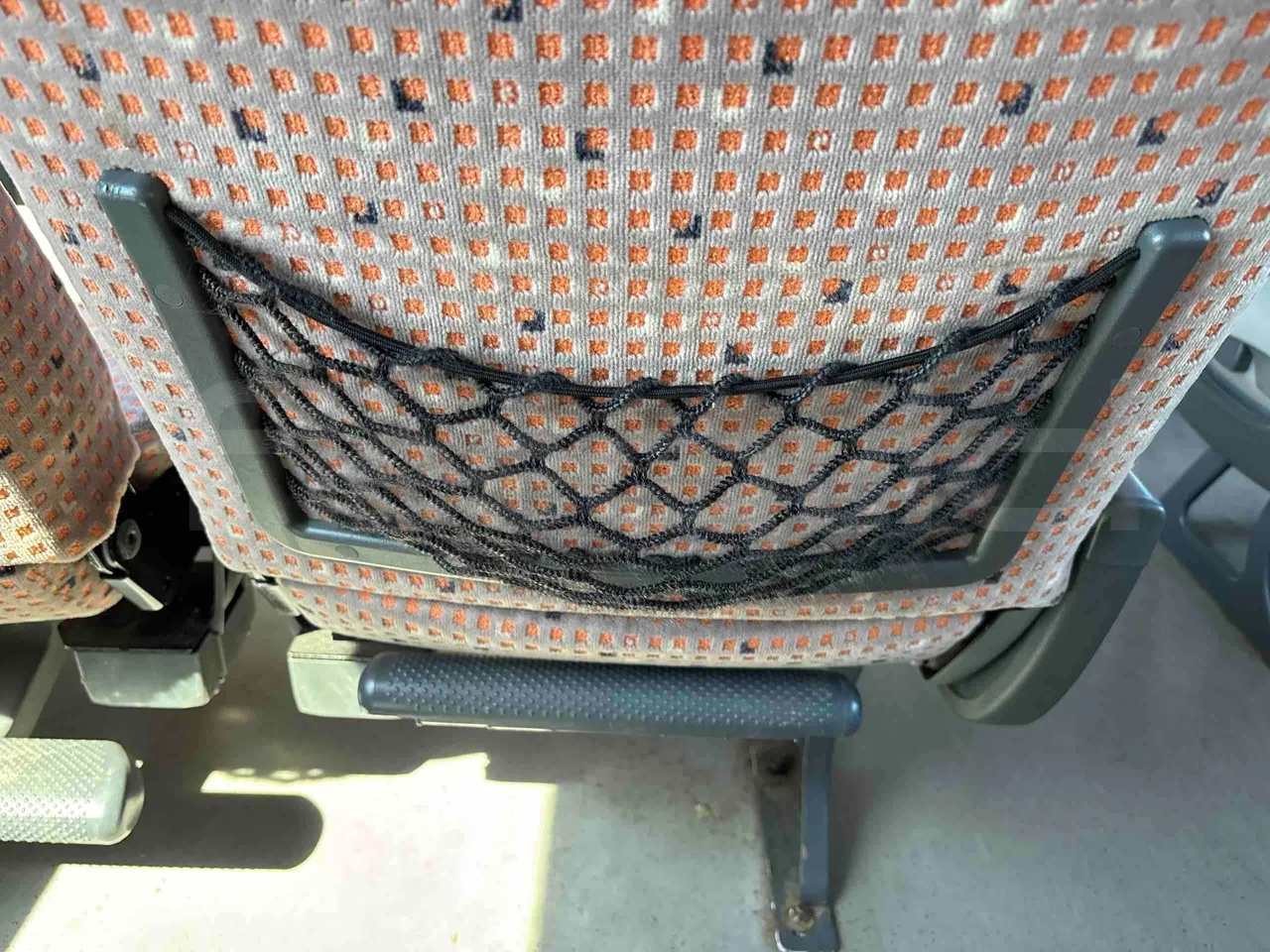 Setra S431 DT - Euro5 - 370kW - 13.890mt - mesh detail photo