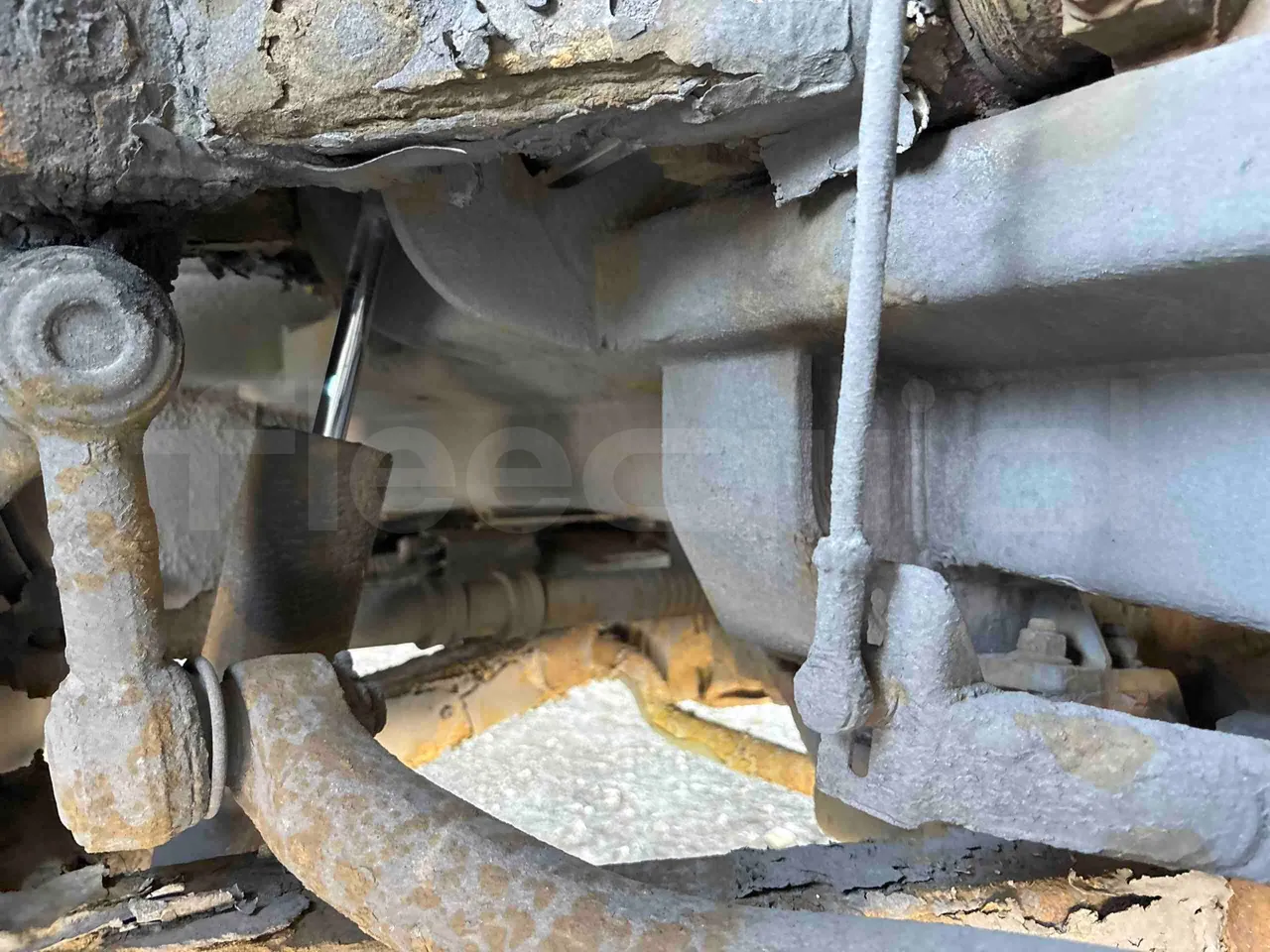 Setra S431 DT - Euro5 - 370kW - 13.890mt - front shock absorbers right