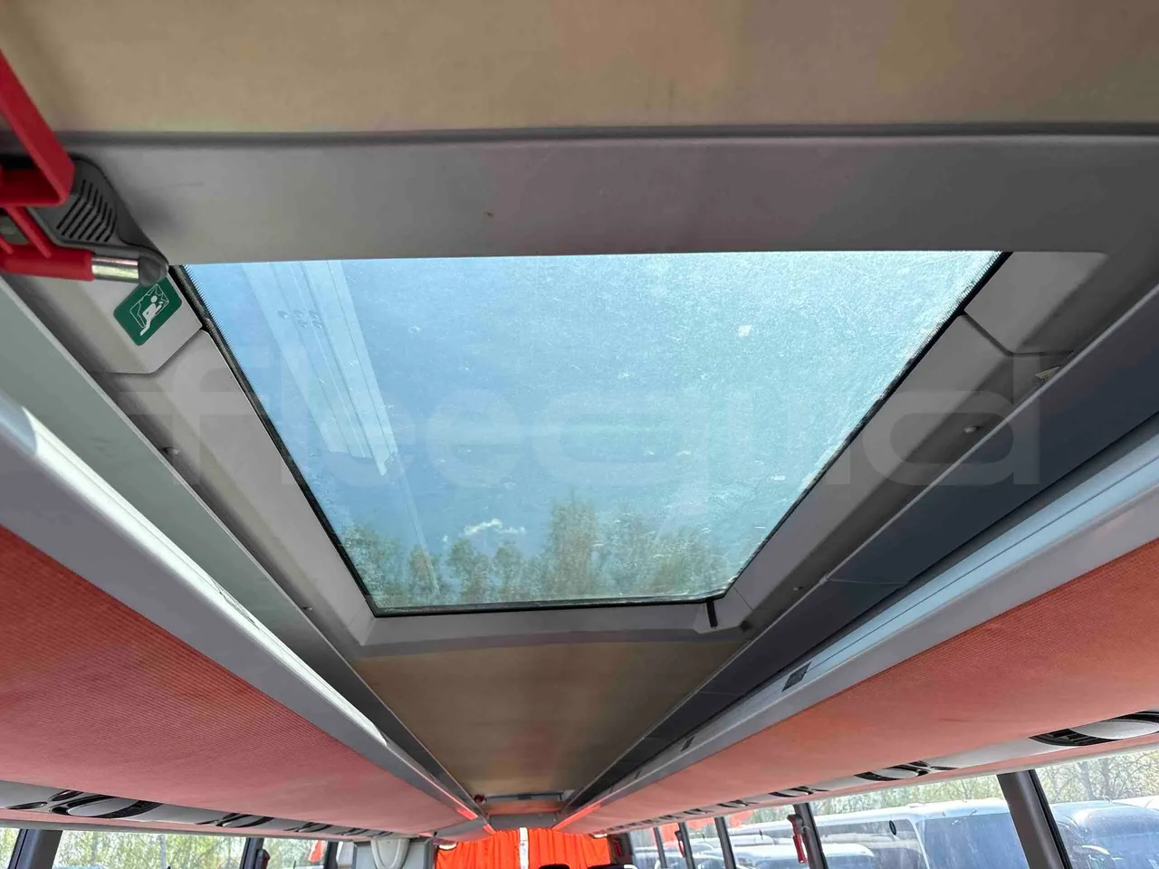 Setra S431 DT - Euro5 - 370kW - 13.890mt - roof hatch 1