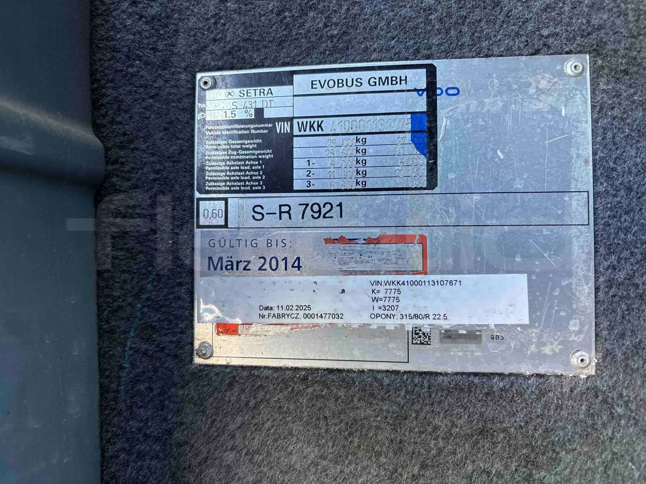 Setra S431 DT - Euro5 - 370kW - 13.890mt - vehicle plate photo