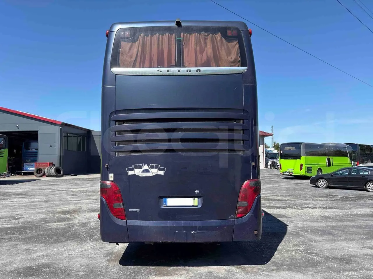 Setra S431 DT - Euro5 - 370kW - 13.890mt - rear hatch closed