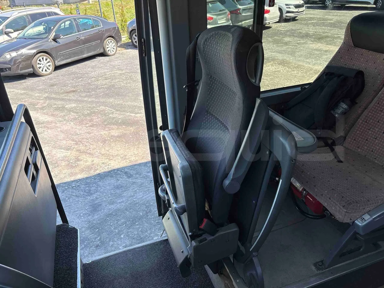 Setra S431 DT - Euro5 - 370kW - 13.890mt - hostess seat photo