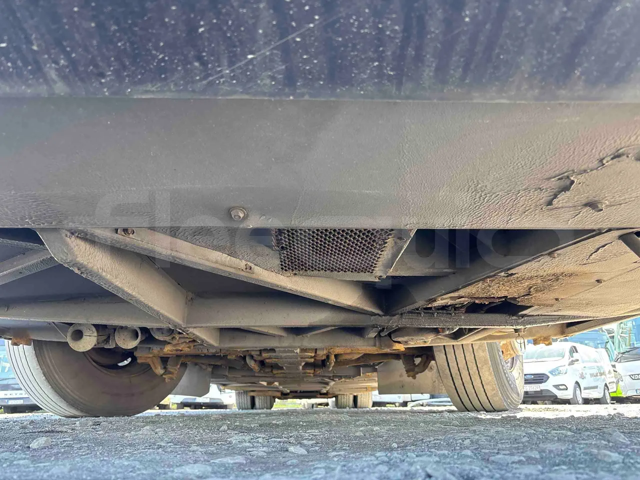 Setra S431 DT - Euro5 - 370kW - 13.890mt - front undercarriage from front