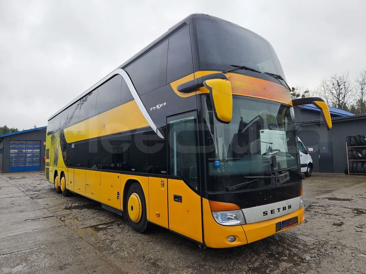 Setra S431 DT - Euro6 - 375kW - 13.890mt - 3/4 front right doors