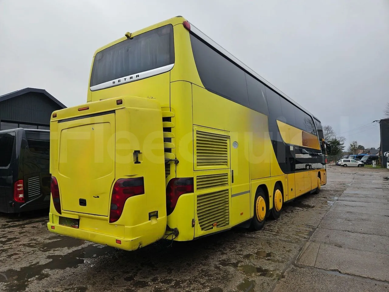 Setra S431 DT - Euro6 - 375kW - 13.890mt - 3/4 right rear doors closed