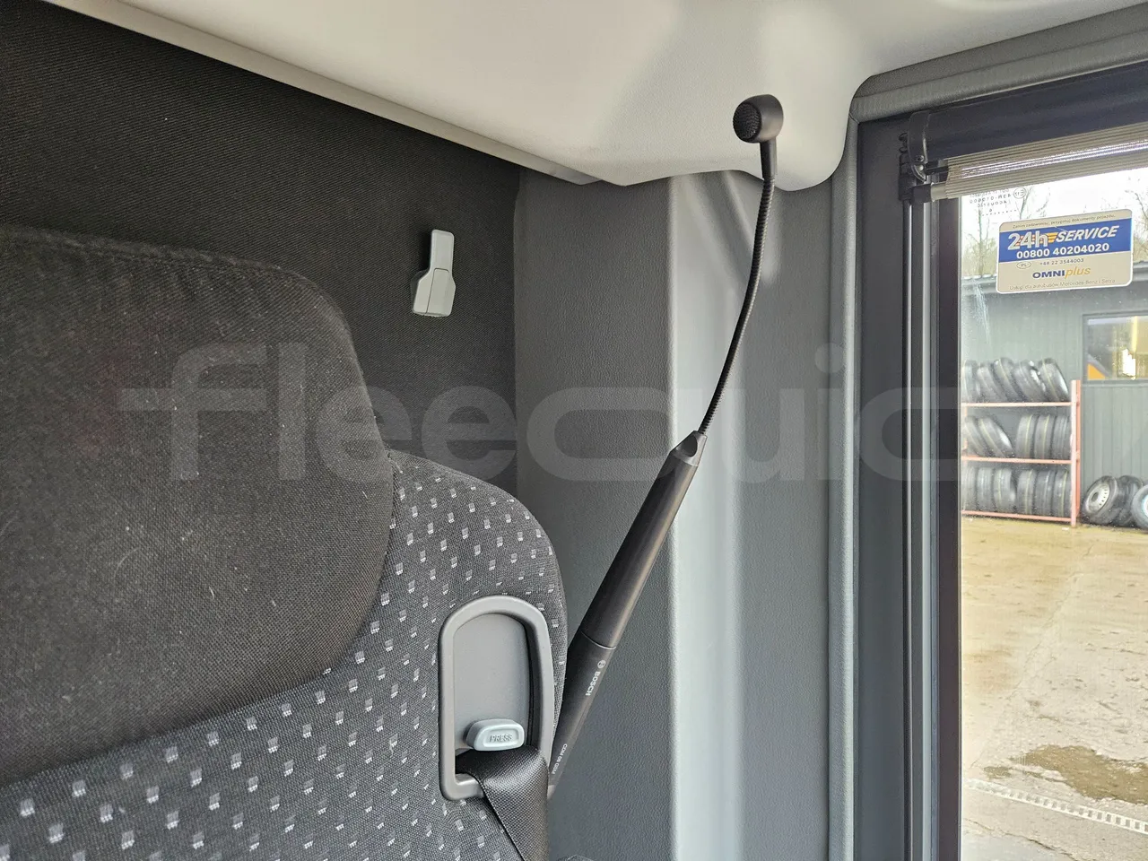 Setra S431 DT - Euro6 - 375kW - 13.890mt - driver microphone accessories photo