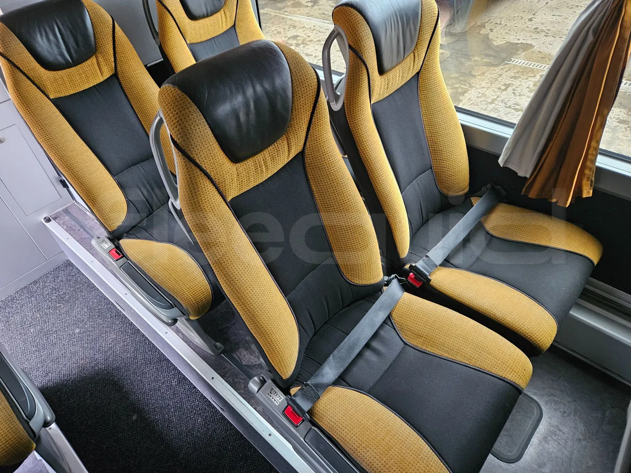 Setra S431 DT - Euro6 - 375kW - 13.890mt - central seat safety belt