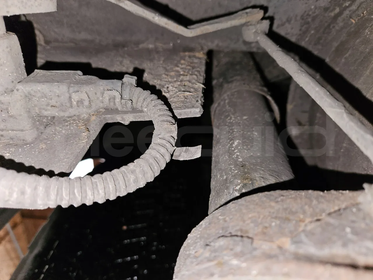 Setra S431 DT - Euro6 - 375kW - 13.890mt - axle 2 shock absorbers 1 right