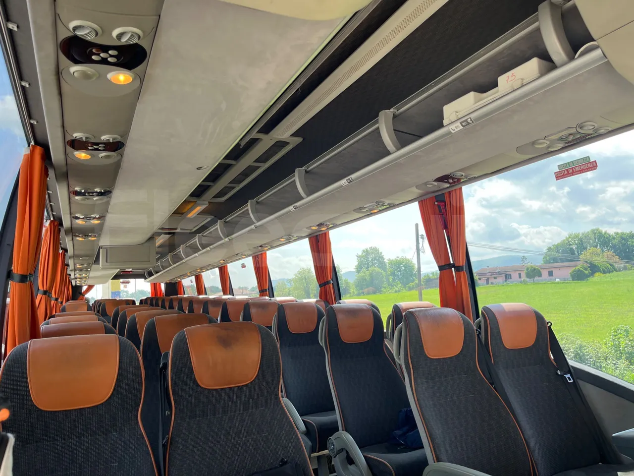 Volvo 9700 B4SC  - Euro6 - 323kW - 12.300mt - camera accessories photo