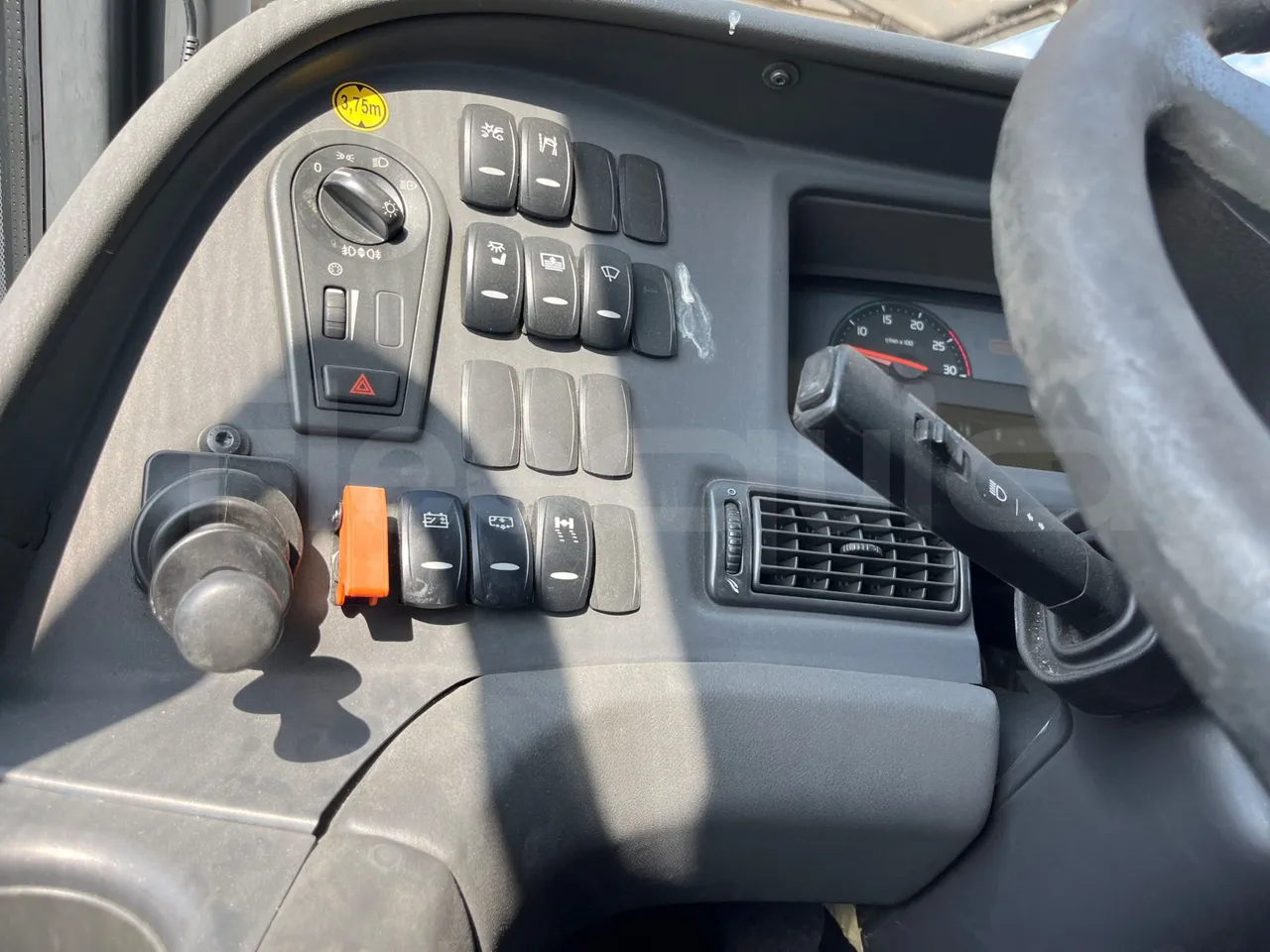 Volvo 9700 B4SC  - Euro6 - 323kW - 12.300mt - onboard devices 1