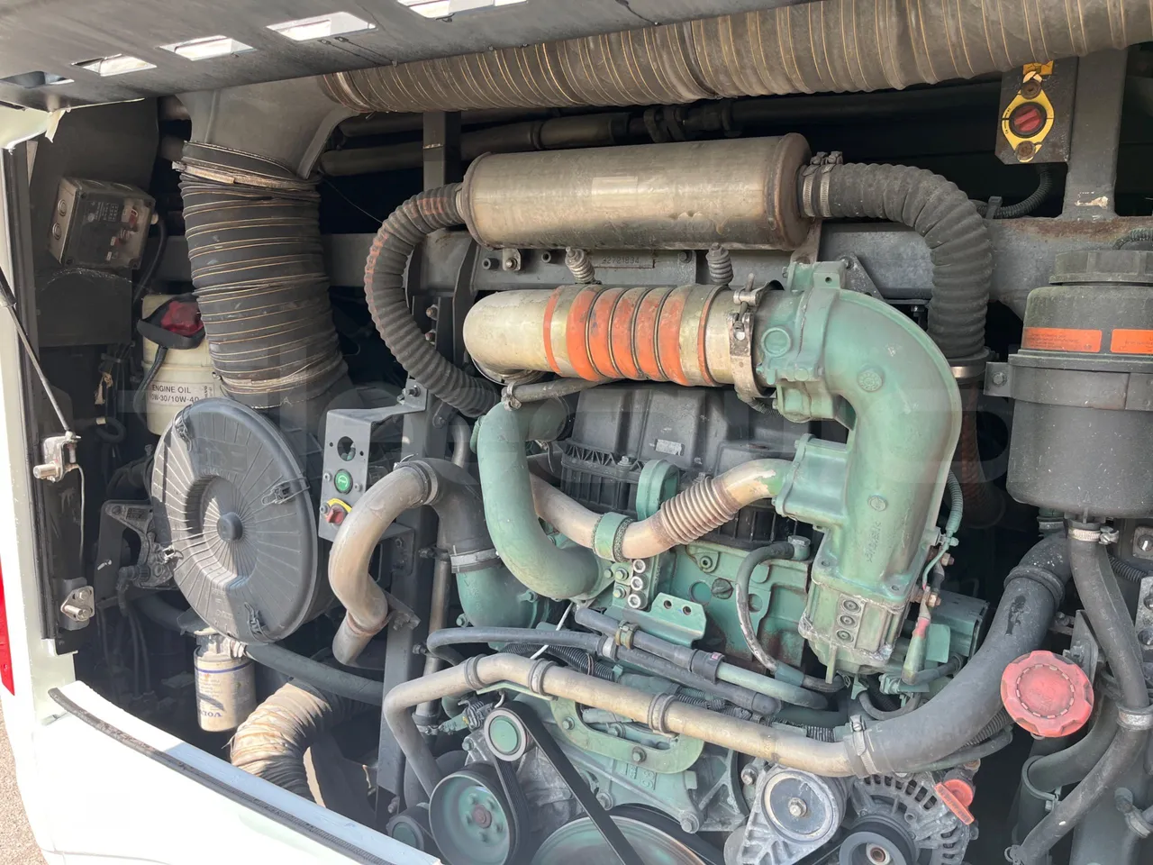 Volvo 9700 B4SC  - Euro6 - 323kW - 12.300mt - fire extinguishing system