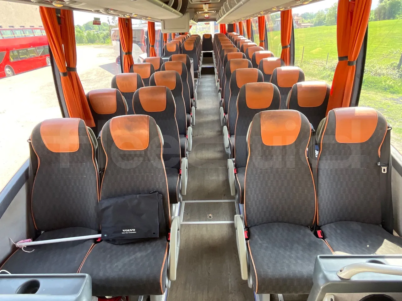 Volvo 9700 B4SC  - Euro6 - 323kW - 12.300mt - handrails photo