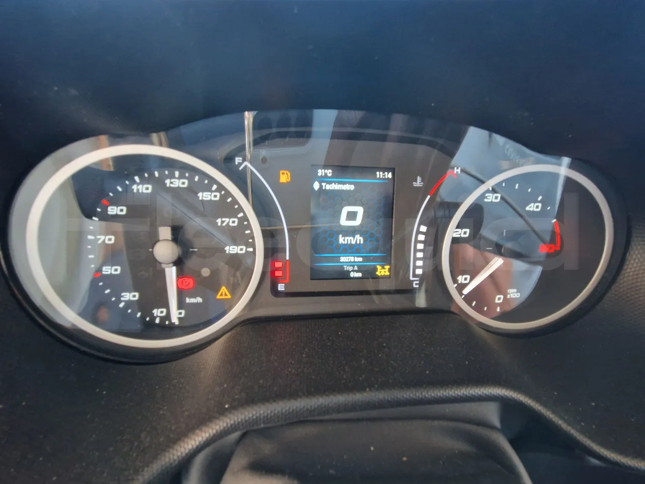 Iveco Indcar WGIVMY11 MOBI SCUOLABUS - EUR6 - 100Kw - 8,592m - dashboard lights on