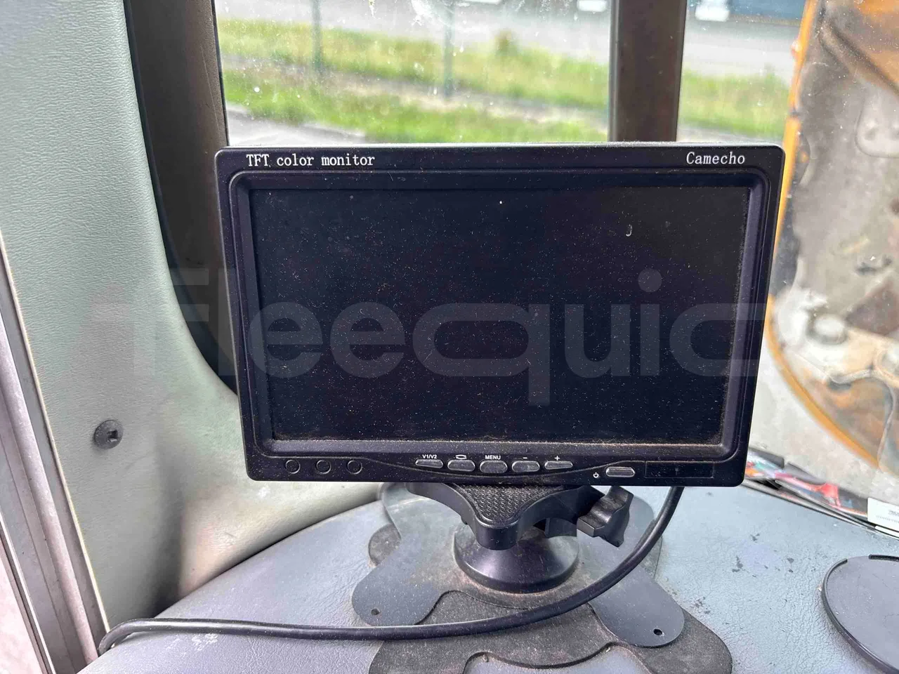 International PB10500 - onboard devices 1