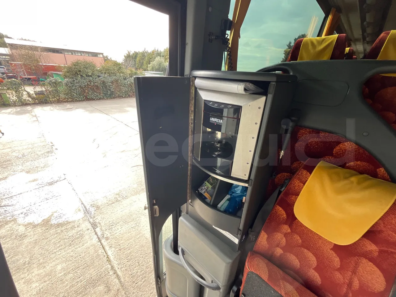 Irisbus 397E.12 397E.12 - Euro5 - 331kW -  12.410mt - jack and driver keys