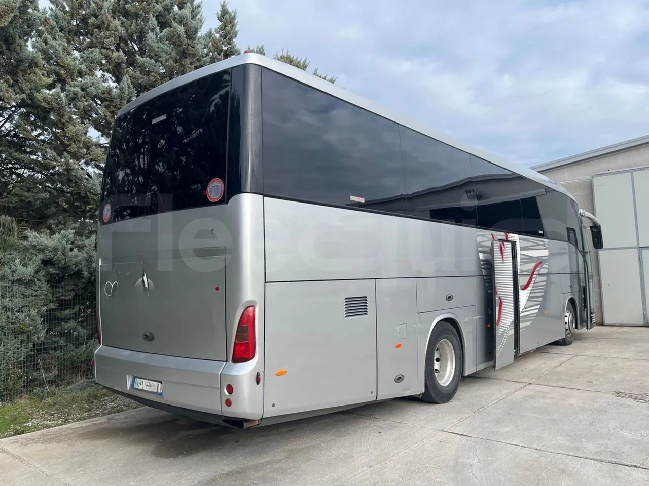 Irisbus 397E.12 397E.12 - Euro5 - 331kW -  12.410mt - Base cover photo