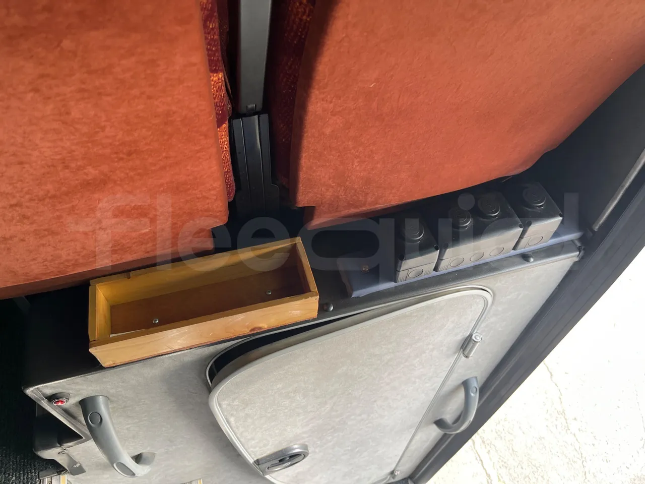 Irisbus 397E.12 397E.12 - Euro5 - 331kW -  12.410mt - roof hatch 1