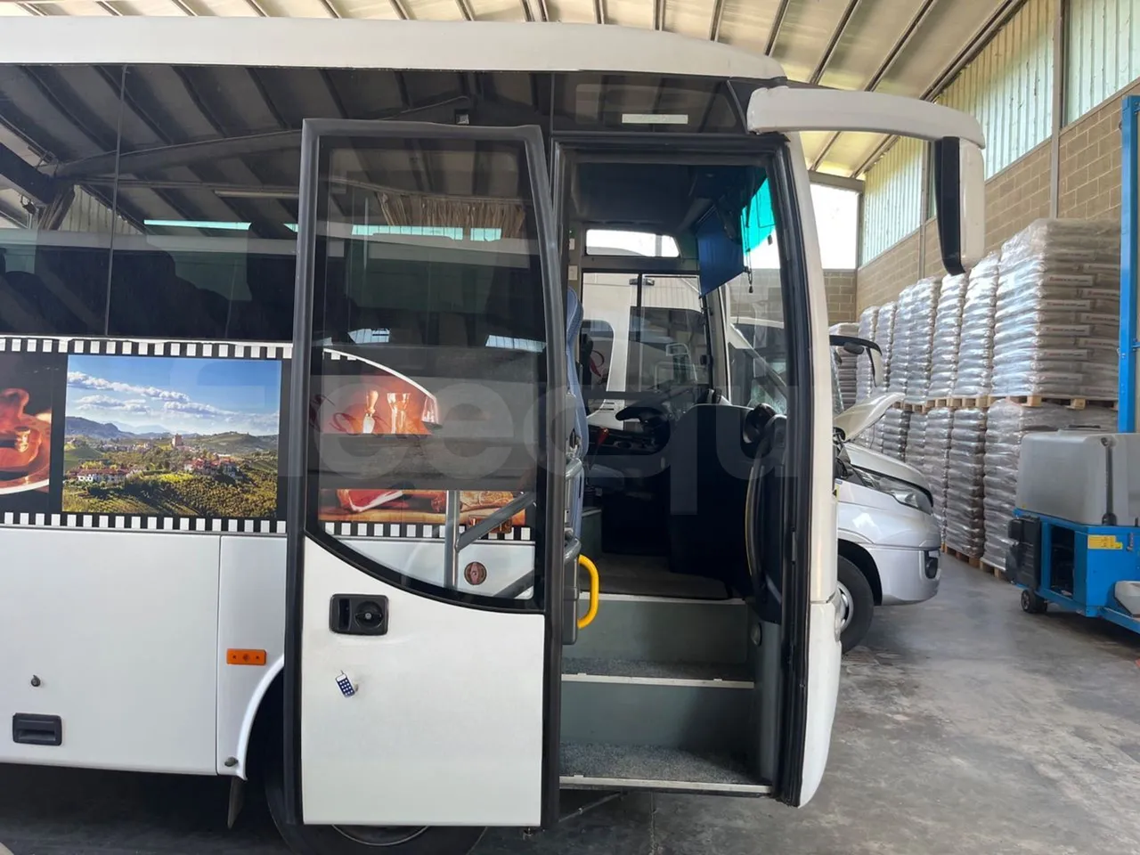 Otokar Navigo F185X31 - EUR4 - 130.45kW - 7.721m - front door 1 open