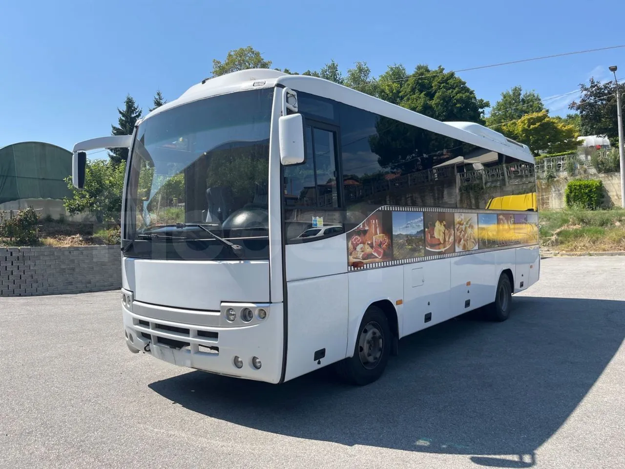 Otokar Navigo F185X31 - EUR4 - 130.45kW - 7.721m - 3/4 front left (mandatory for bus to scrap)