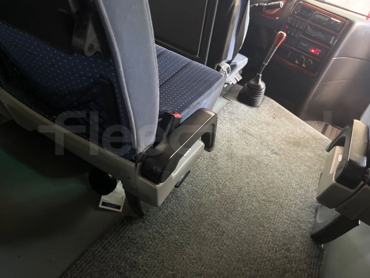 Otokar Navigo F185X31 - EUR4 - 130.45kW - 7.721m - armrest detail photo