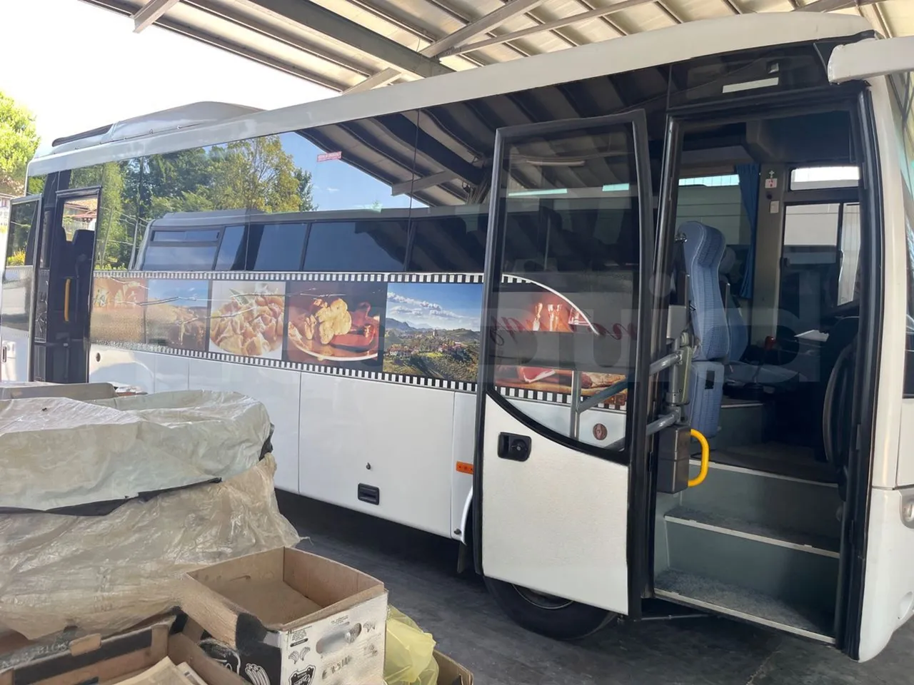 Otokar Navigo F185X31 - EUR4 - 130.45kW - 7.721m - right side doors open