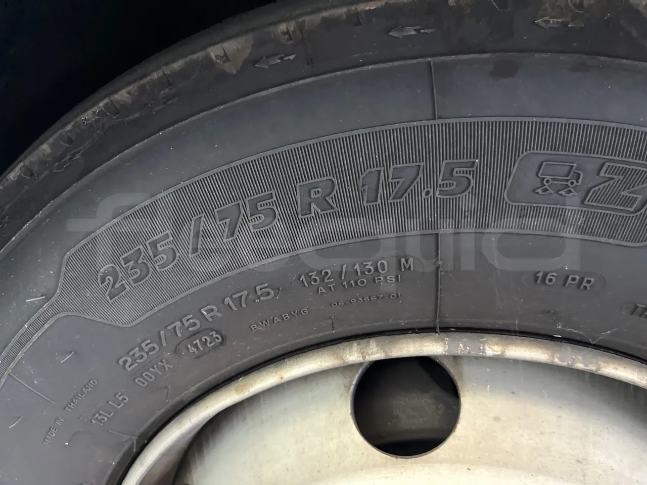 Otokar Navigo F185X31 - EUR4 - 130.45kW - 7.721m - front left tire measurements