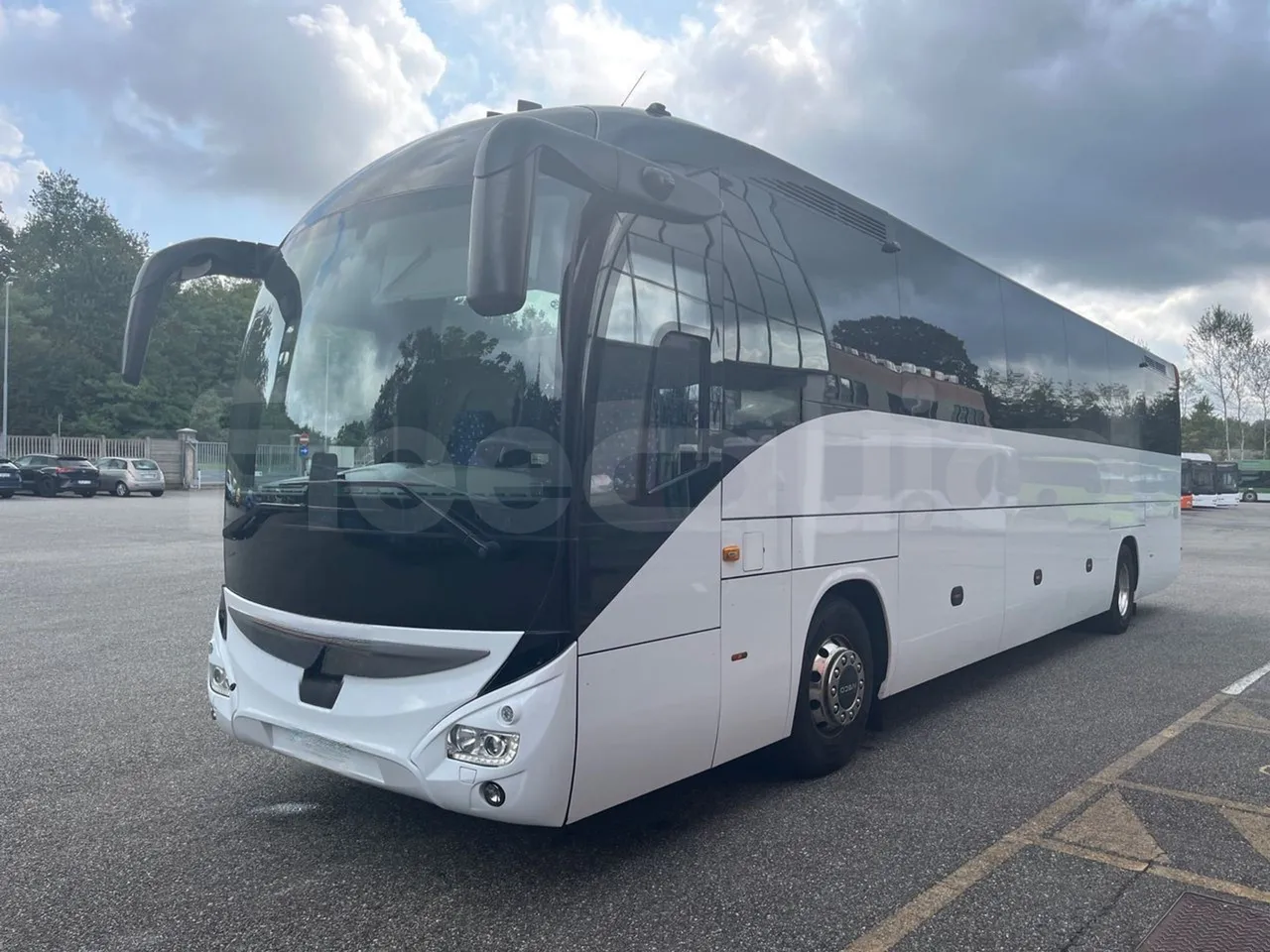 Iveco Magelys SFR2XX - Euro6 - 12,83m - 294kw - 3/4 front left