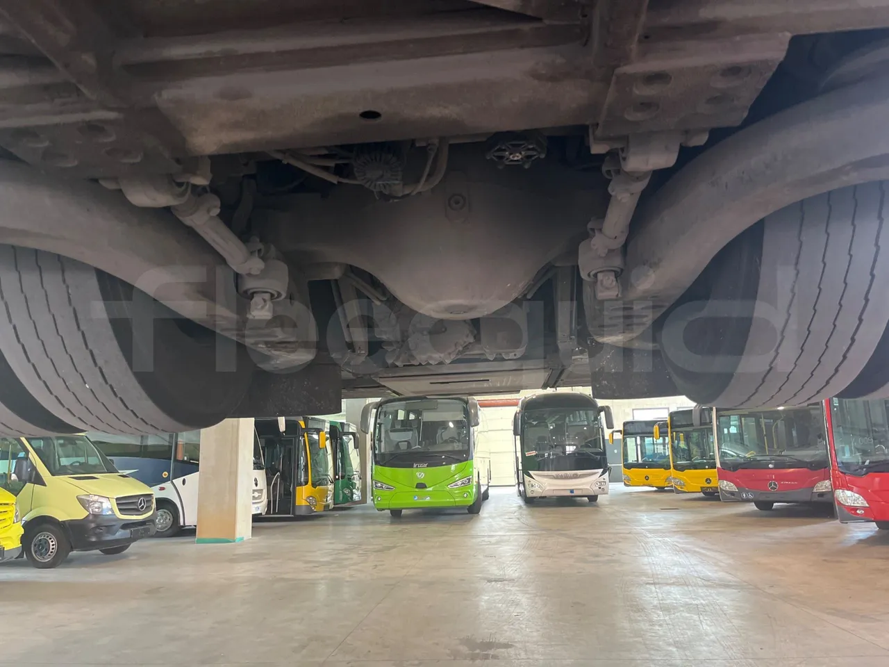 Iveco Magelys SFR2XX - Euro6 - 12,83m - 294kw - central axle (18m)