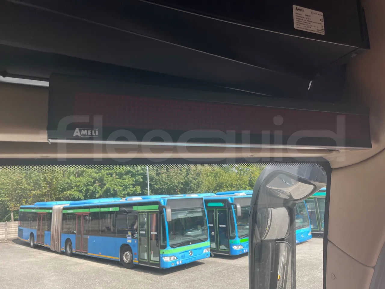 Iveco Magelys SFR2XX - Euro6 - 12,83m - 294kw - handrails photo