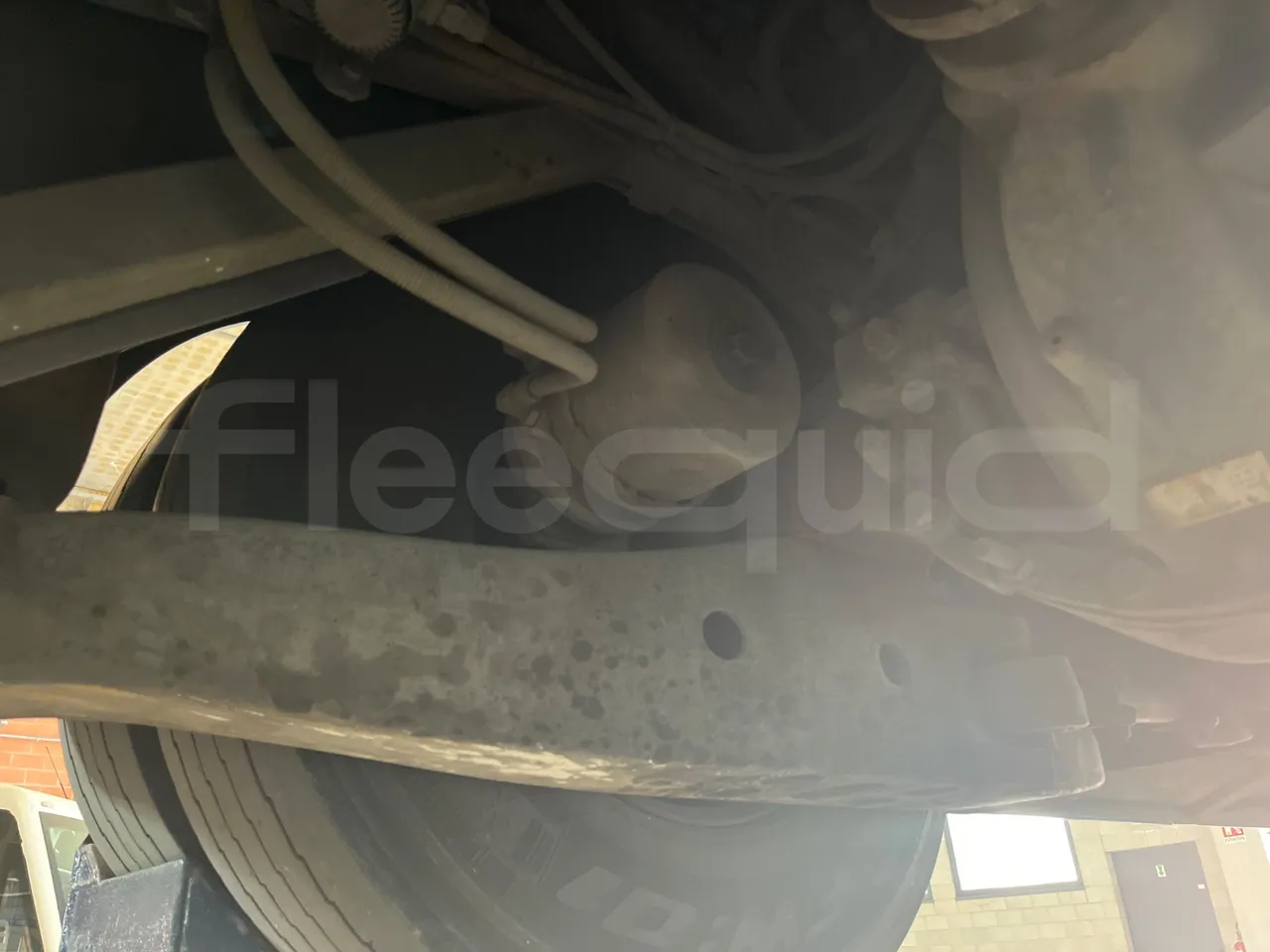 Iveco Magelys SFR2XX - Euro6 - 12,83m - 294kw - axle 3 right side