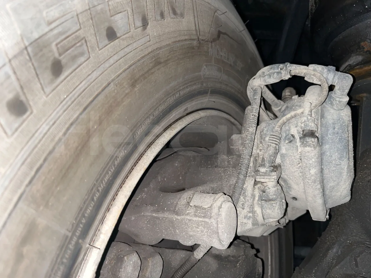 Irizar Scania К470ЕВ 6X2 - Euro4 - 345kW - 12.850mt - front brake calipers right