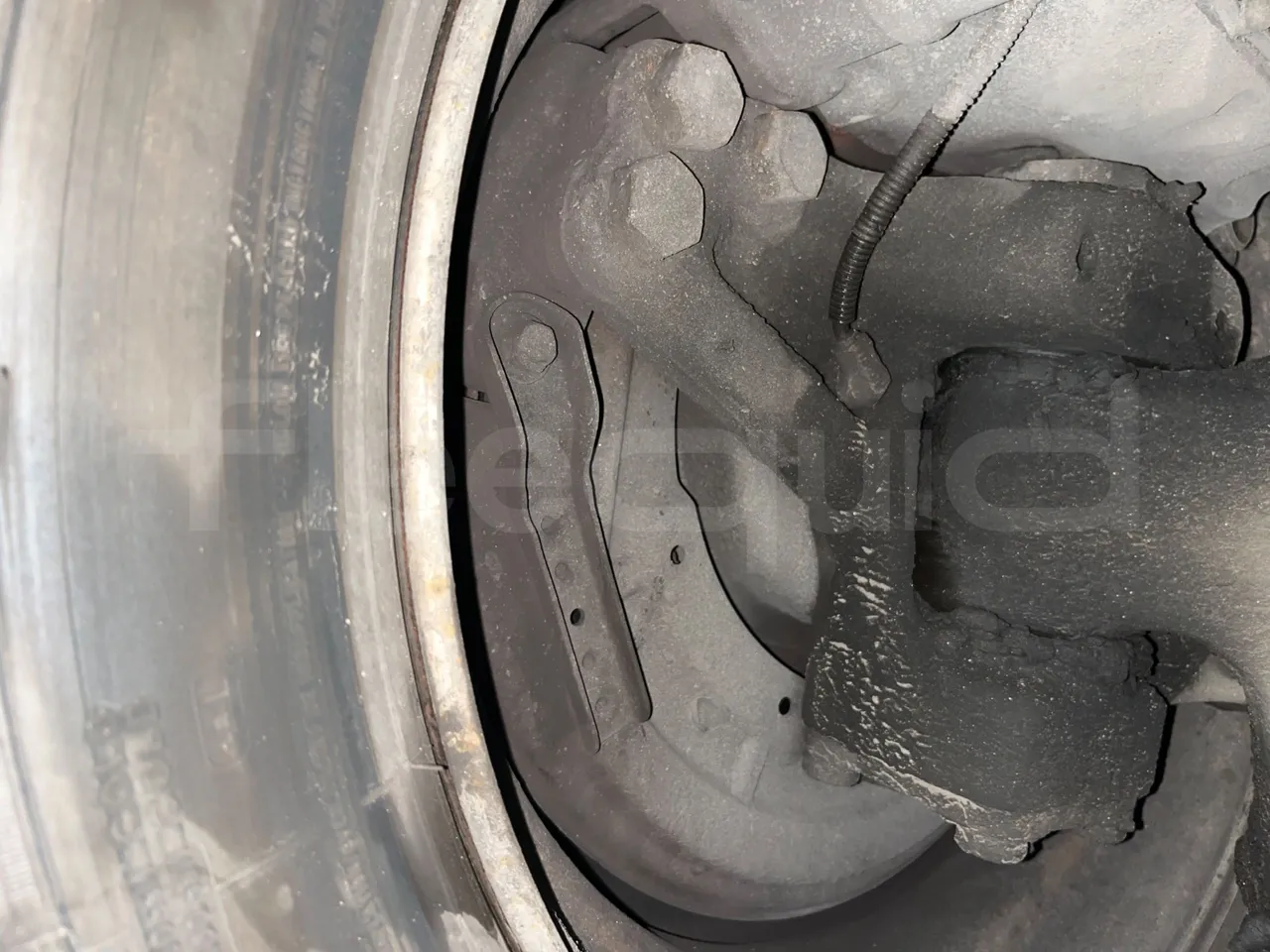 Irizar Scania К470ЕВ 6X2 - Euro4 - 345kW - 12.850mt - front discs right