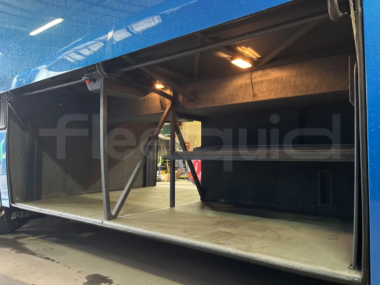 Irizar Scania К470ЕВ 6X2 - Euro4 - 345kW - 12.850mt - internal frame rust check