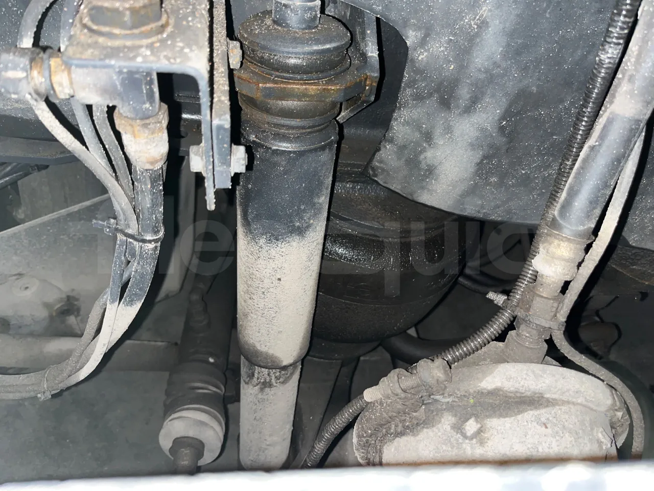 Irizar Scania К470ЕВ 6X2 - Euro4 - 345kW - 12.850mt - axel 3 shock absorbers 1 left