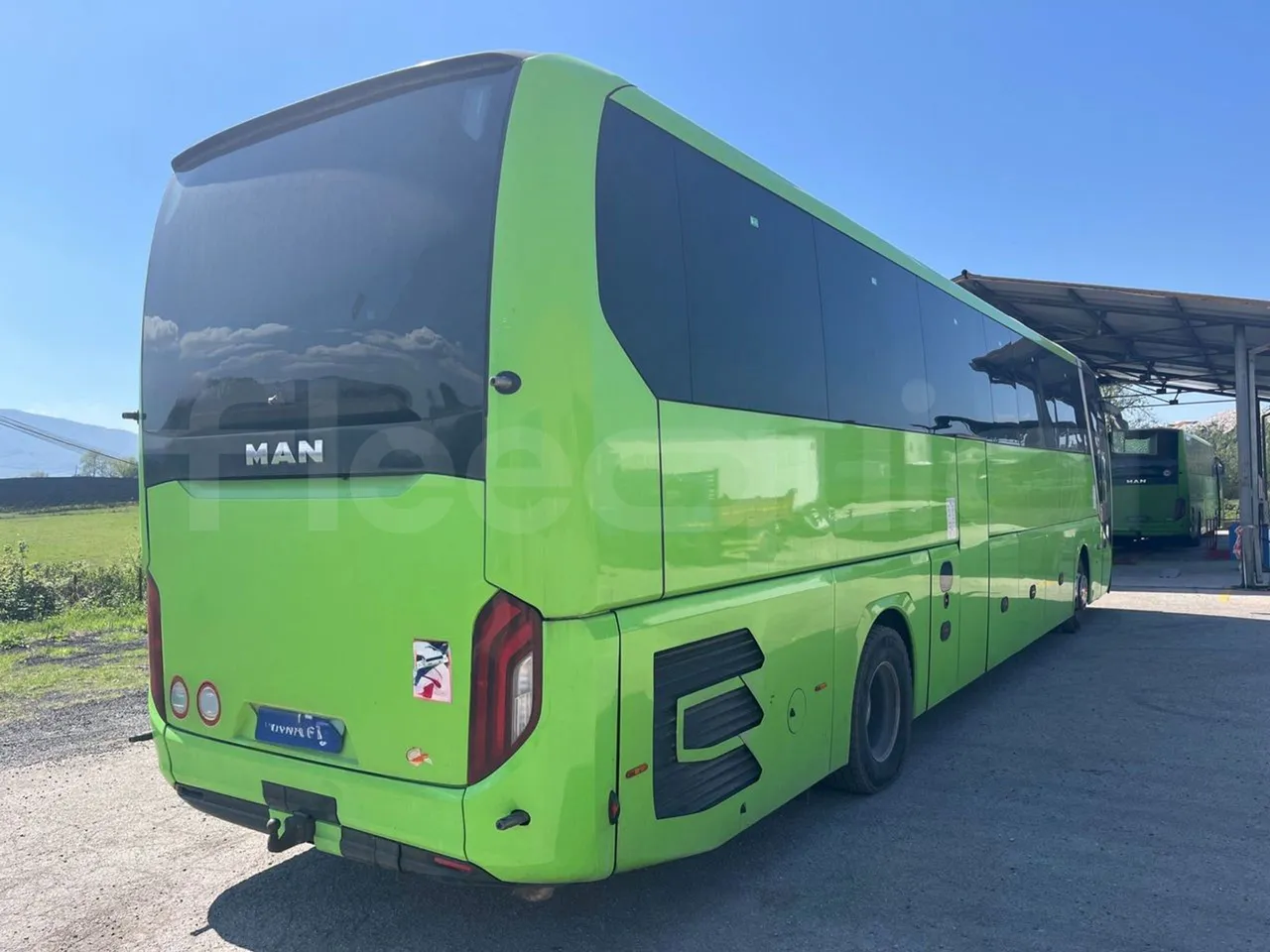 Man Lion's Coach C Joacb - Euro6 - 338kW - 13.100mt - 3/4 right rear doors closed