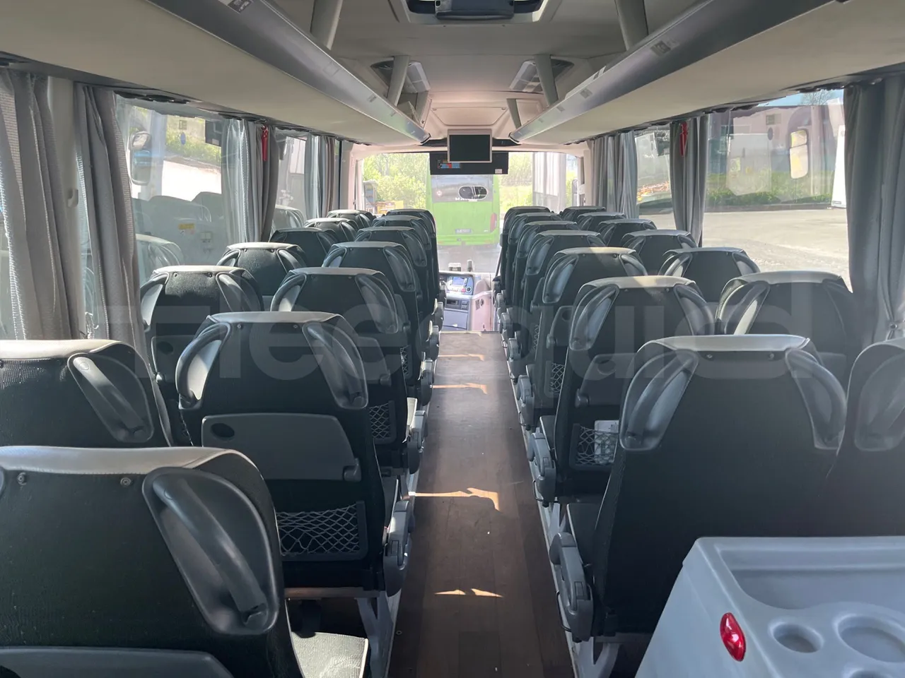 Man Lion's Coach C Joacb - Euro6 - 338kW - 13.100mt - forward view all seats last row height