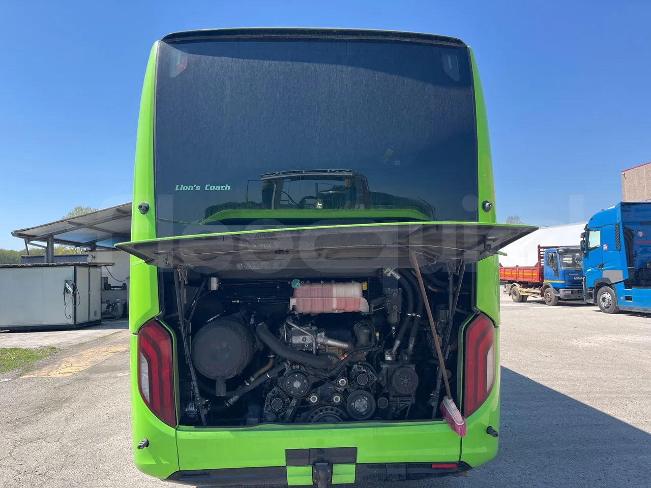 Man Lion's Coach C Joacb - Euro6 - 338kW - 13.100mt - rear hatch open