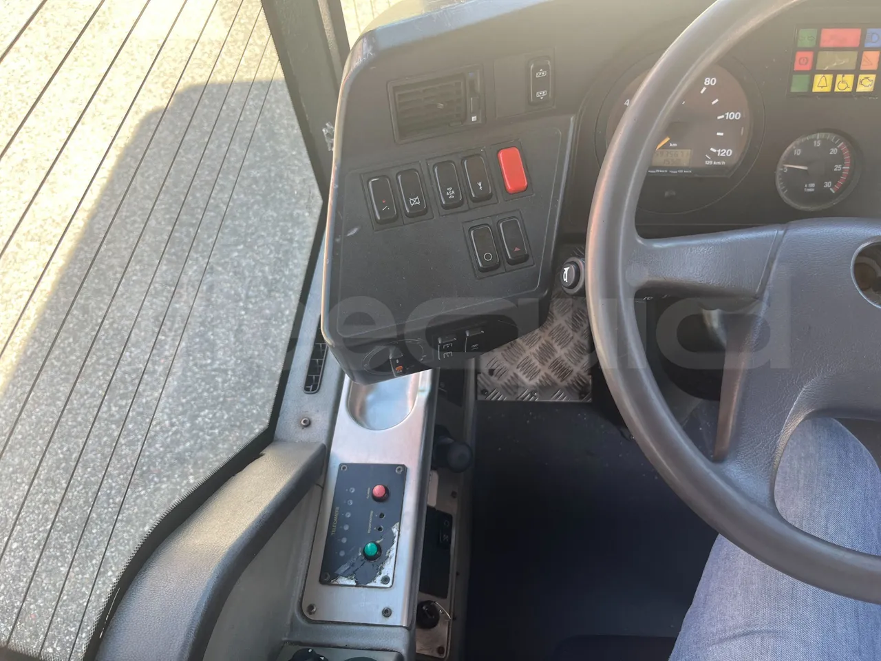 Mercedes-Benz Citaro G - onboard devices 1