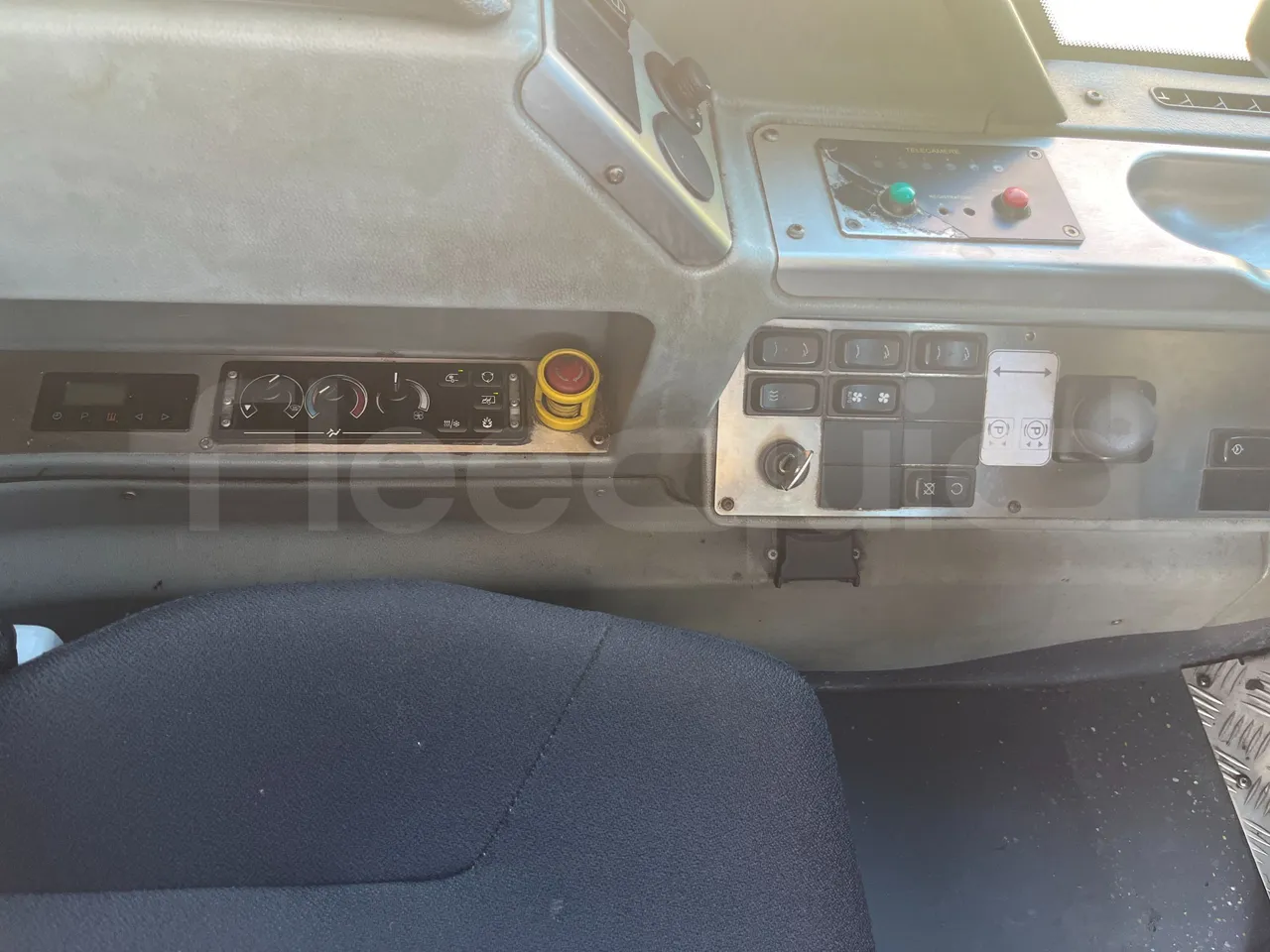 Mercedes-Benz Citaro G - onboard devices 2