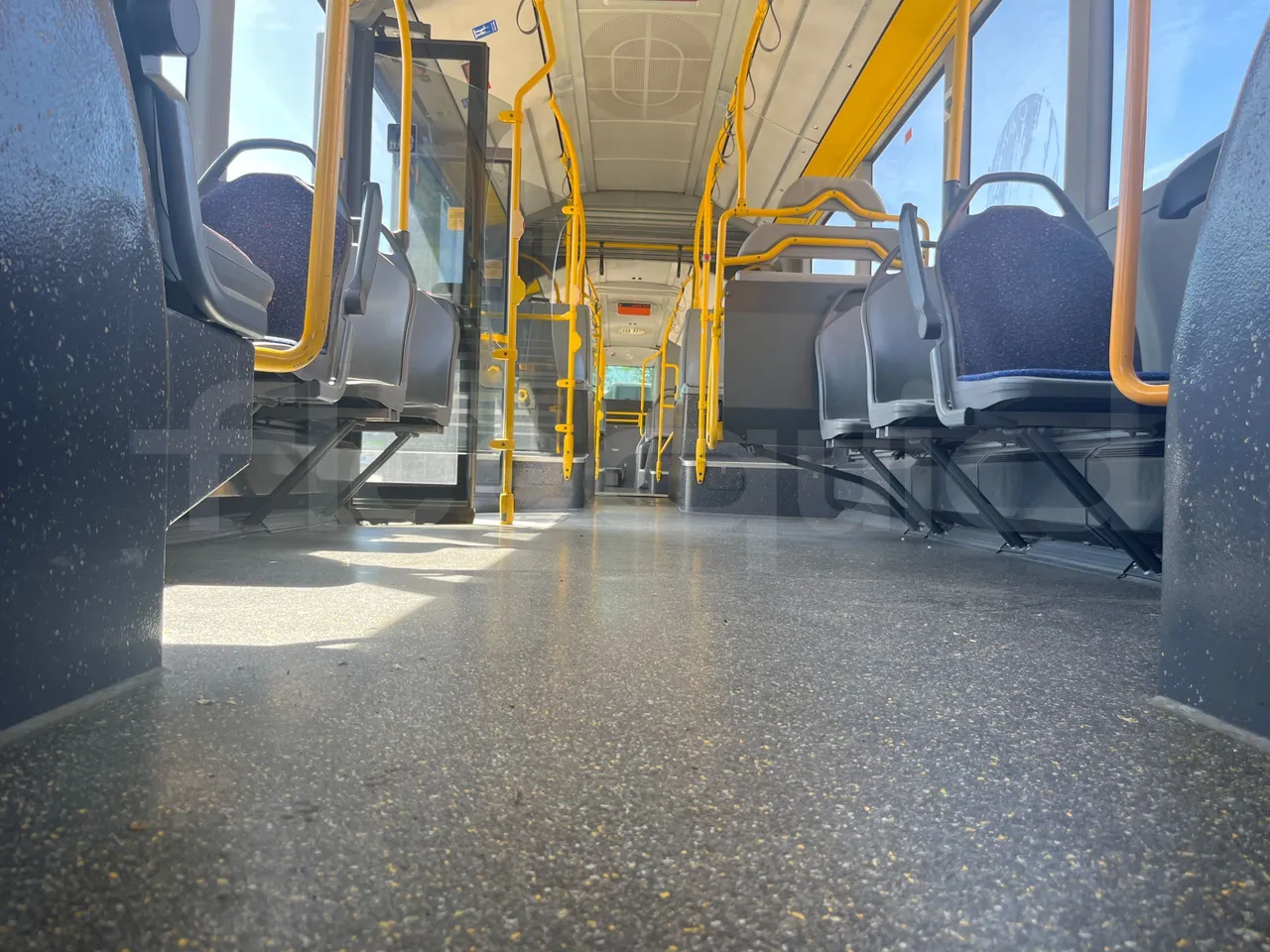 Mercedes-Benz Citaro G - seat brackets photo