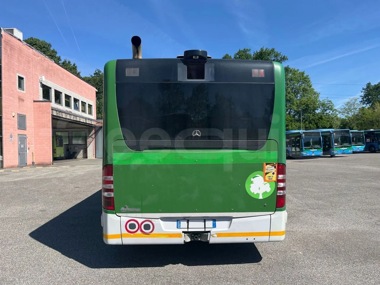 Mercedes-Benz Citaro G - rear hatch closed