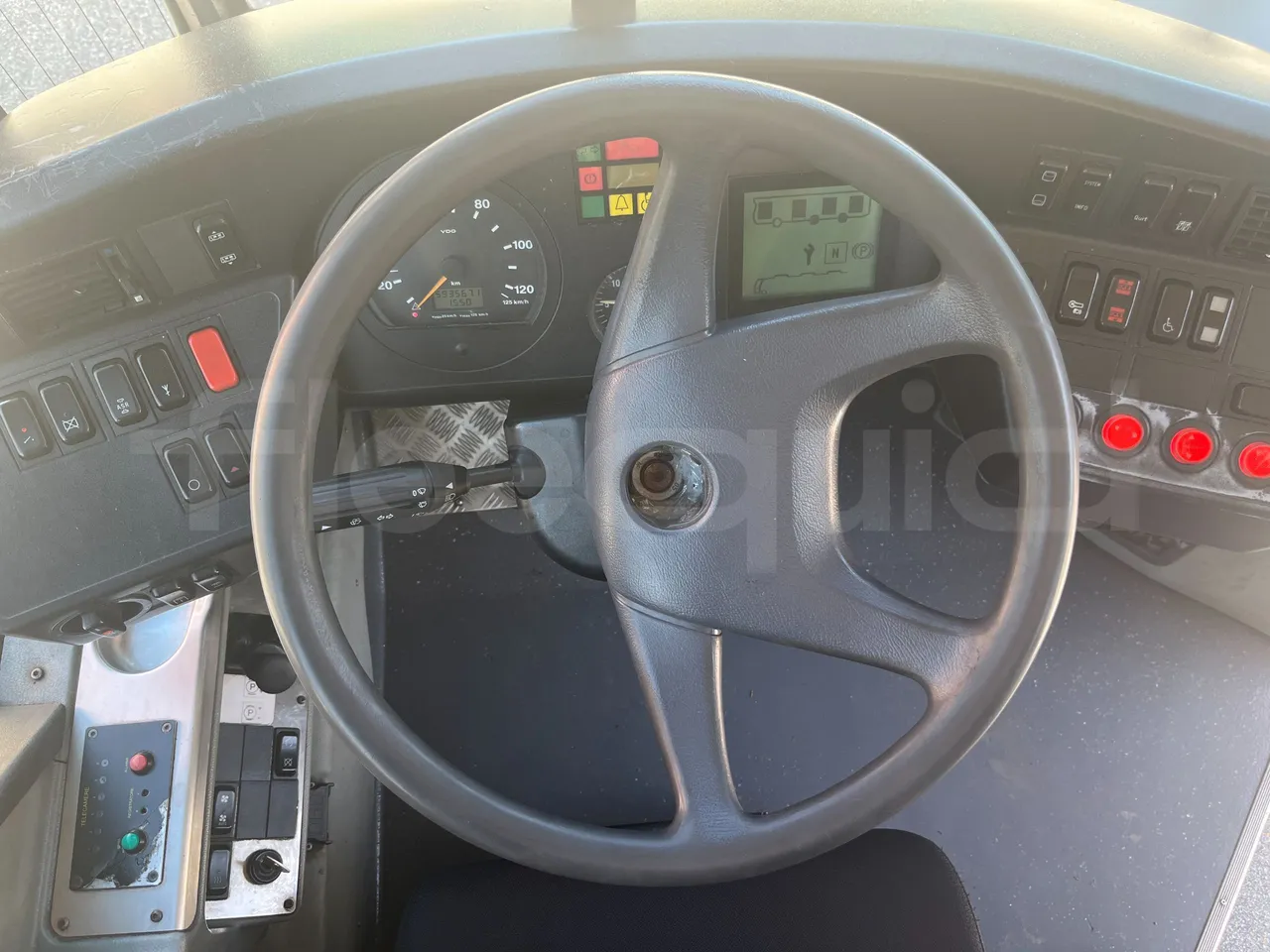 Mercedes-Benz Citaro G - steering wheel photo