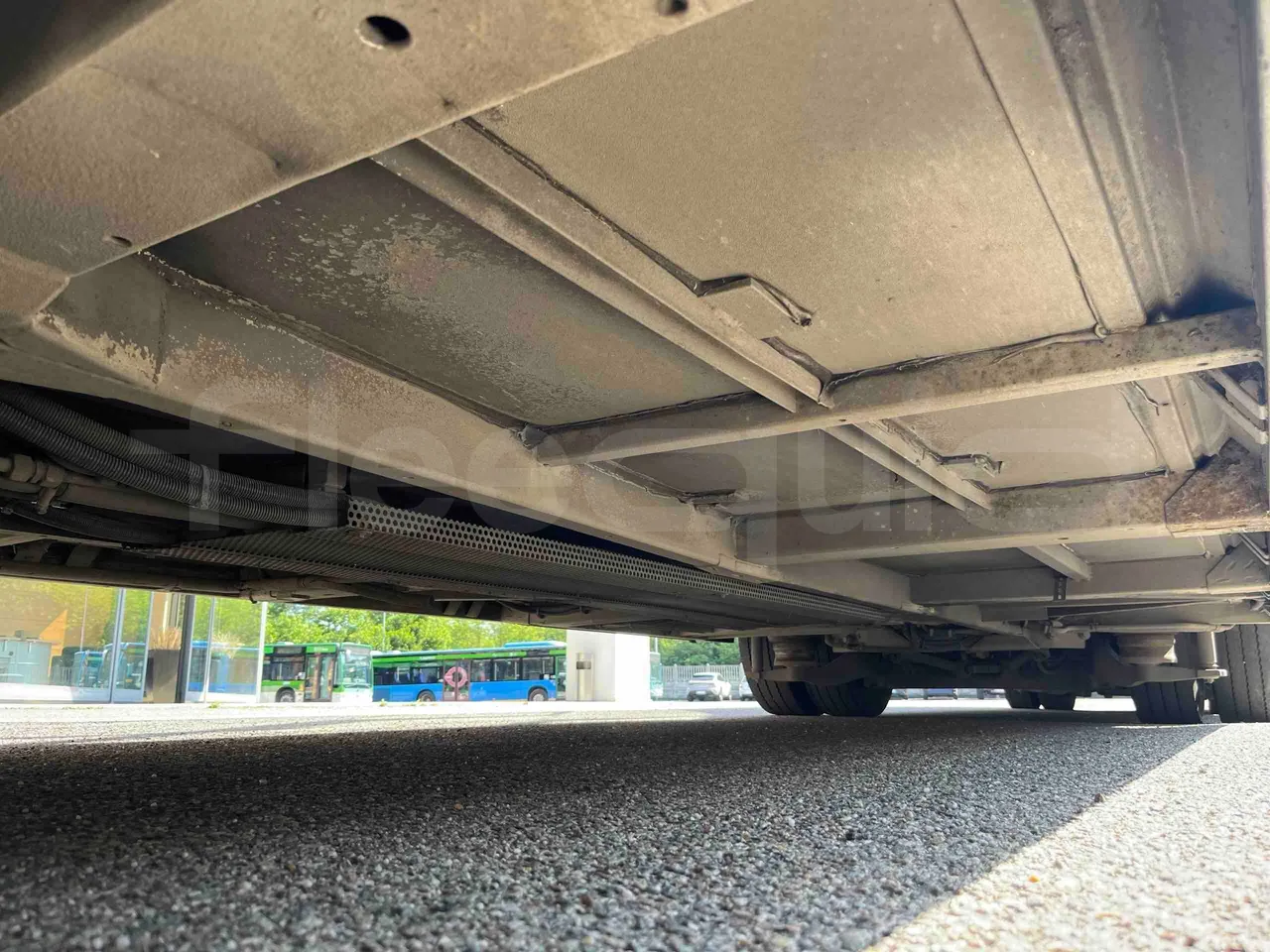 Mercedes-Benz Citaro G - central undercarriage photo